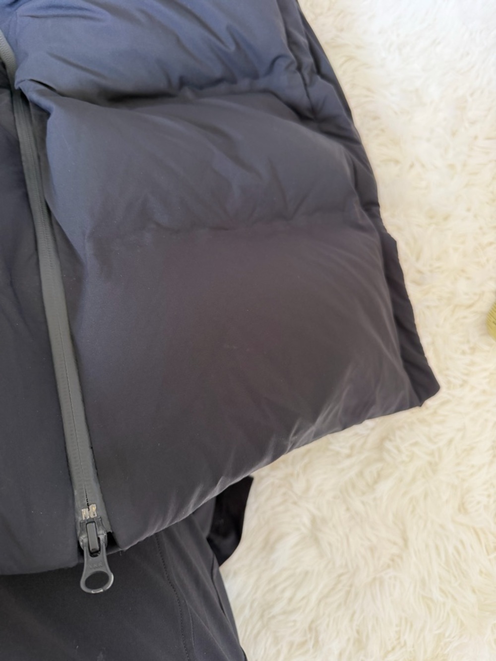 Aritzia The Super Puff™ The Super Puff₂o™ Long - Rainstop - Picture 9 of 15
